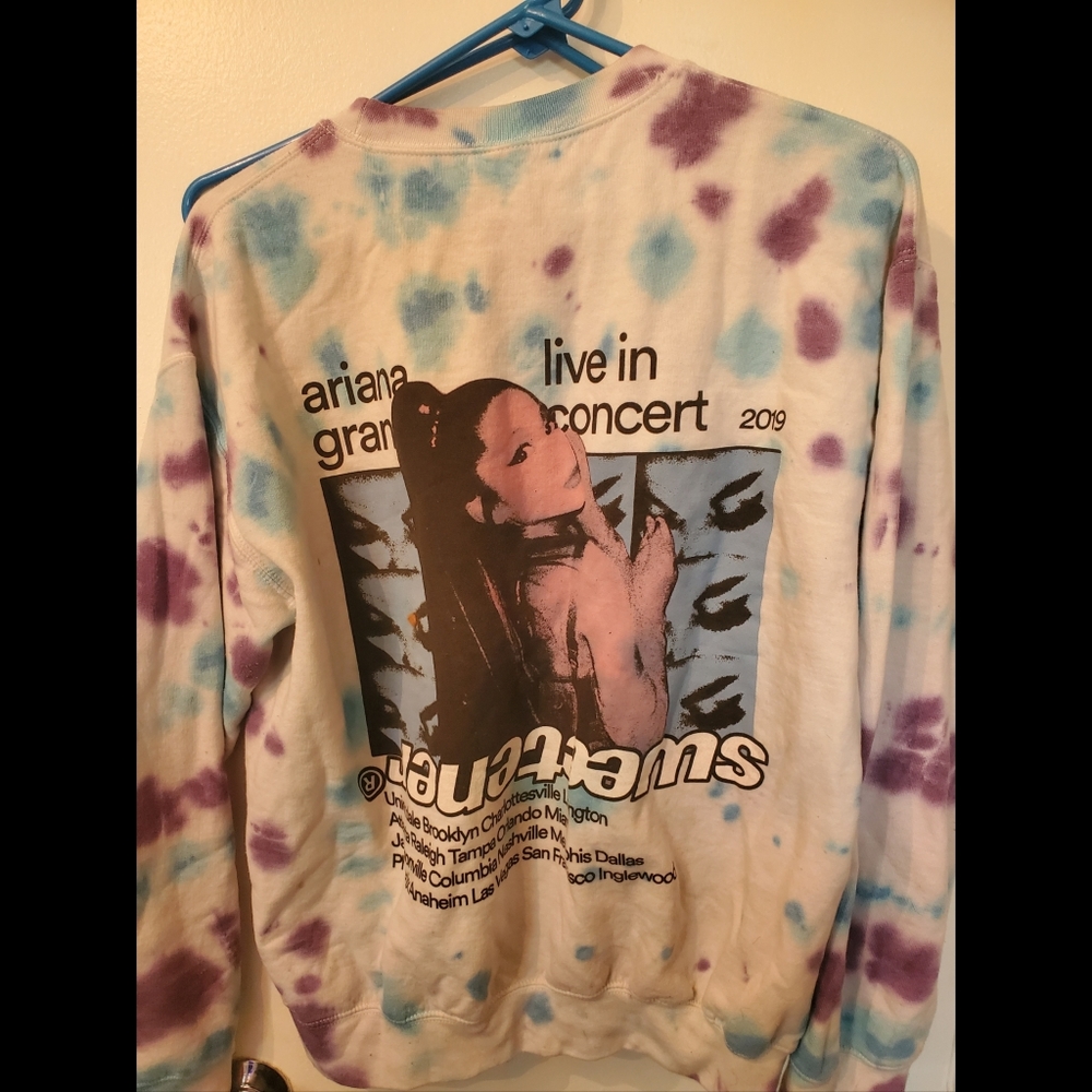 Ariana Grande Tye-Dye Crew *RARE*